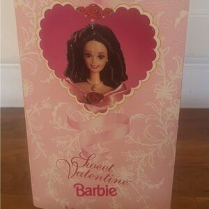Hallmark Special Edition Sweet Valentines Barbie 1995